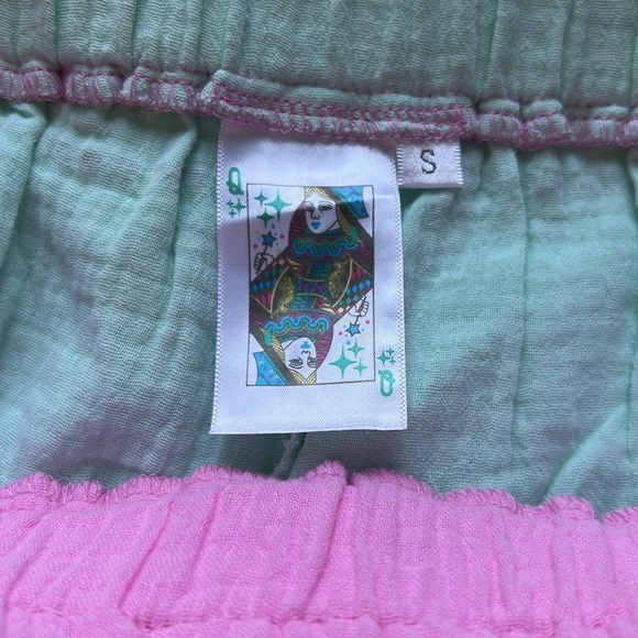 QUEEN OF SPARKLE Rhinestone Gauze Short Pink Green Pockets Pull On Sz S - Picture 8 of 11